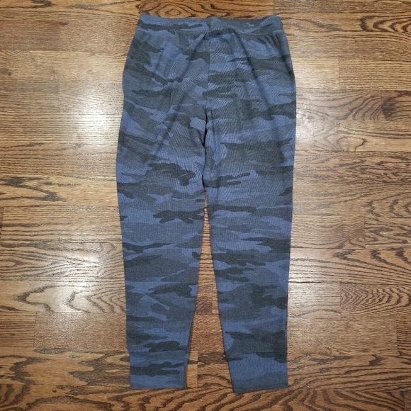 Splendid Blue Camo Hoodie and Joggers Set - Picture 7 of 10